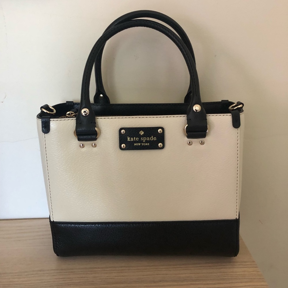 Kate Spade Bag Black And White